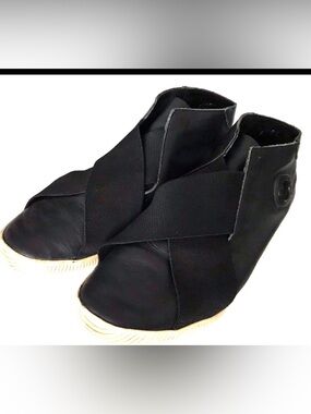 Osklen Soho Strap Hi Top Leather Sneakers Elastic Cross Strap Sz 37/8-8.5 Black